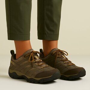 Merrell Hiking Boots Womens sz 9